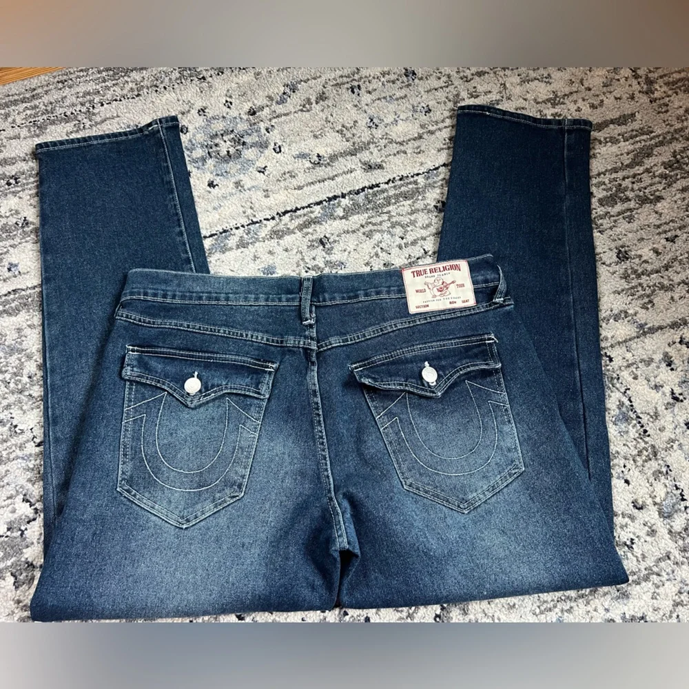 True Religion Men’s Geno Relaxed Slim Jeans 36